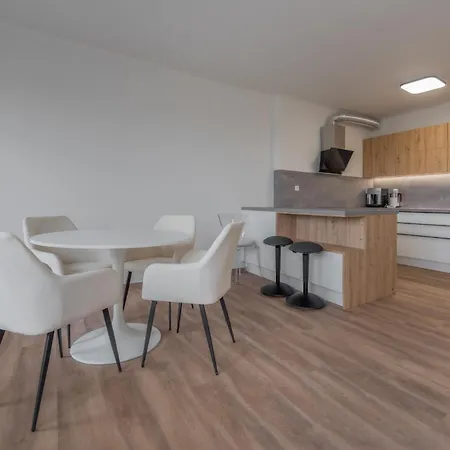 Appartement Luxory Victory - 4-6people Znojmo